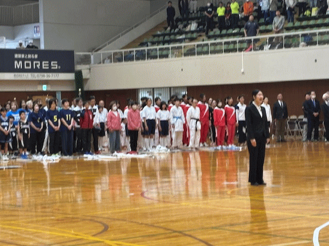 第79回西宮市民体育大会　山田朱音さんによる国歌独唱